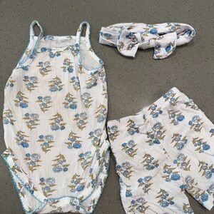 Floral Set - Blue and White